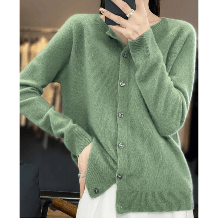 Marta Damen Strickjacke mit O - Ausschnitt - Modehaus Blum