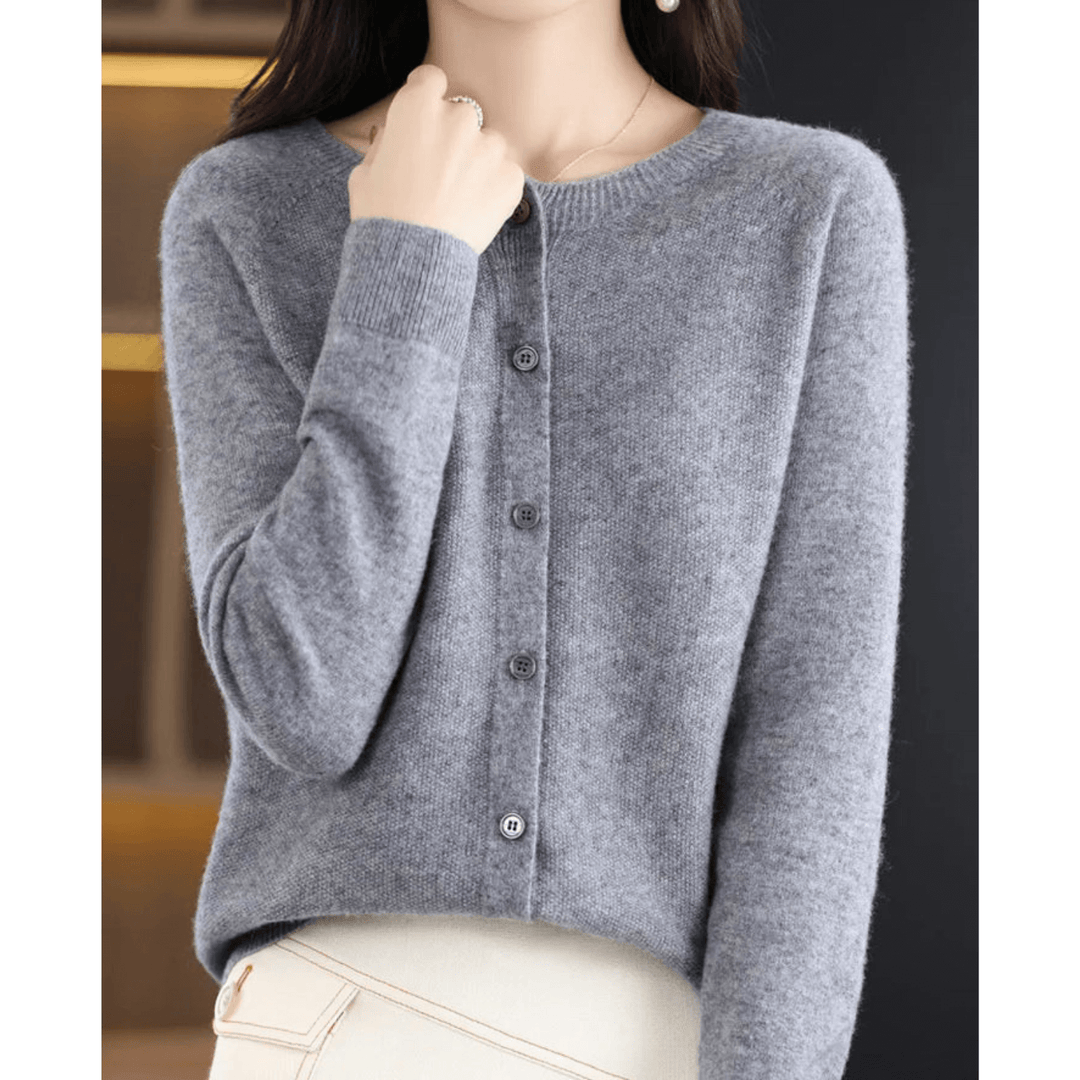 Marta Damen Strickjacke mit O - Ausschnitt - Modehaus Blum