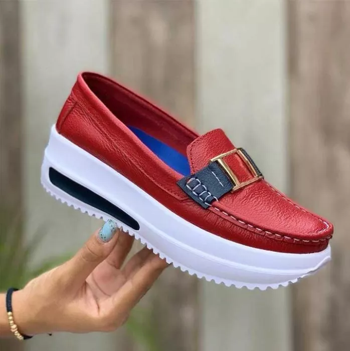 Sneakers platform alla moda con suola imbottita per donna