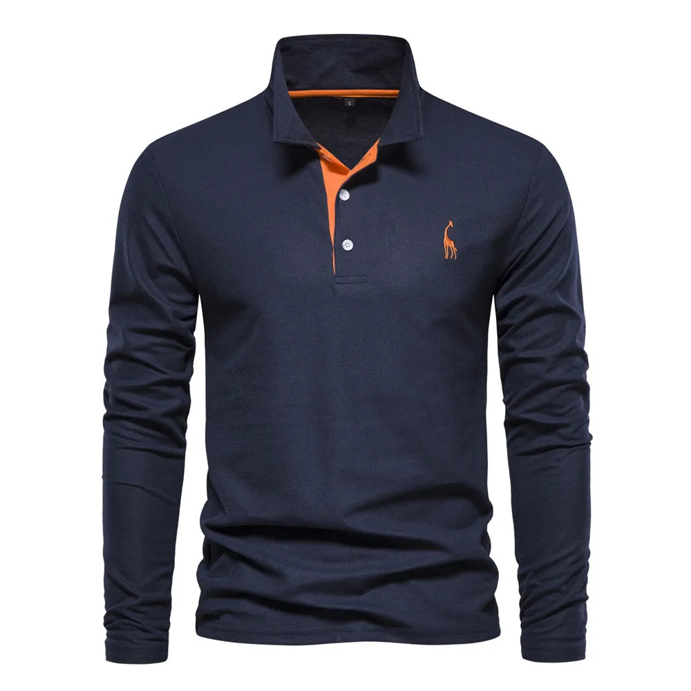 Poloshirt in Marineblau mit klassischer Knopfleiste, strukturiertem Kragen und langärmeliger Passform für Herren.
