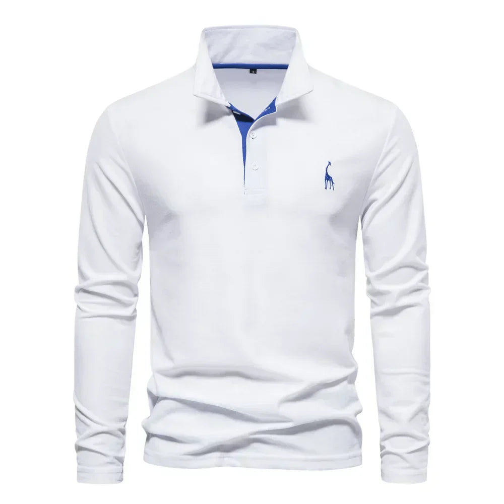 Poloshirt in Weiß mit klassischer Knopfleiste, strukturiertem Kragen und langärmeliger Passform für Herren.