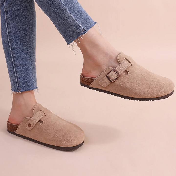 Sandalen für Damen in Beige mit orthopädischem Fußbett, verstellbarer Schnalle und rutschfester Laufsohle