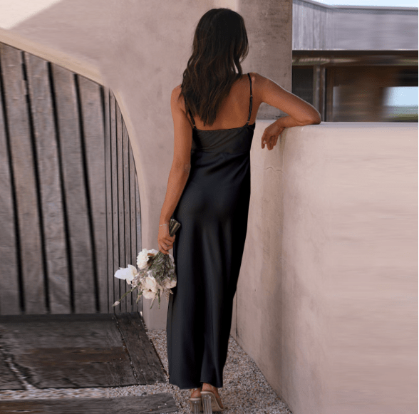 Wunderschönes Spaghettiträgern Maxikleid für Damen