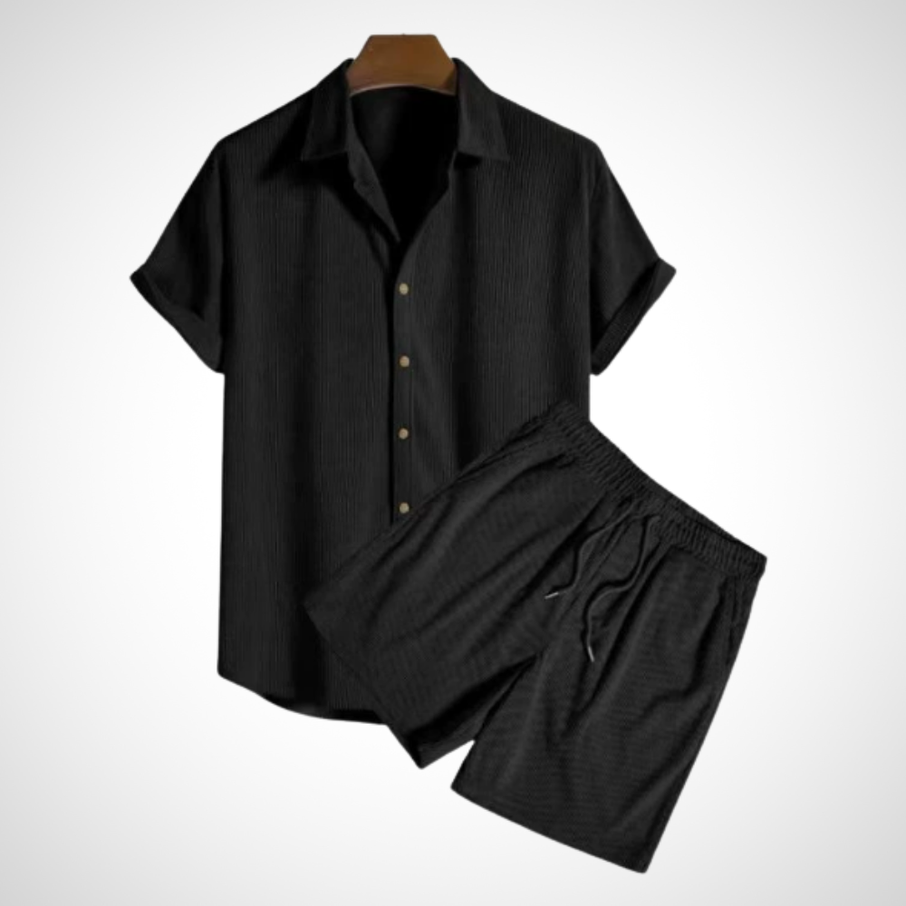 Stilvolles Herrenset in Schwarz – Sommerliches Zweiteiliges Set mit Poloshirt und Shorts für entspannte Tage