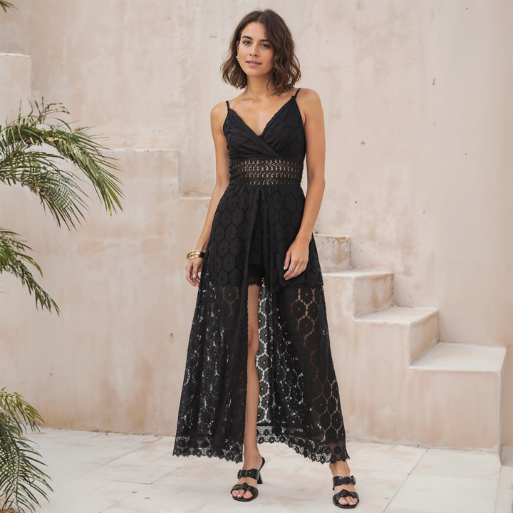 Elegantes schwarzes Spitzen High-Low Kleid für Damen mit V-Ausschnitt.