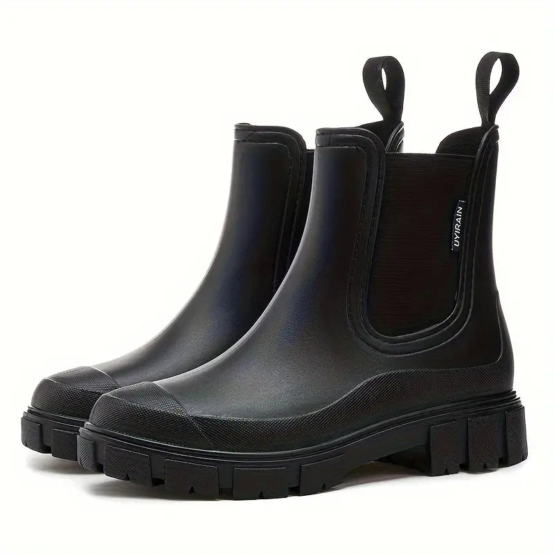 Stiefel mit wasserdichten Oberfläche, einer griffigen Profilsohle und einem elastischen Einstieg für Damen.