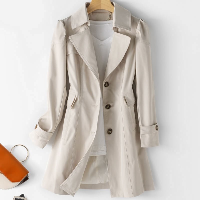Trenchcoat für Damen in Beige mit taillierter Passform, knöpfbaren Manschetten und Taschen mit Klappen