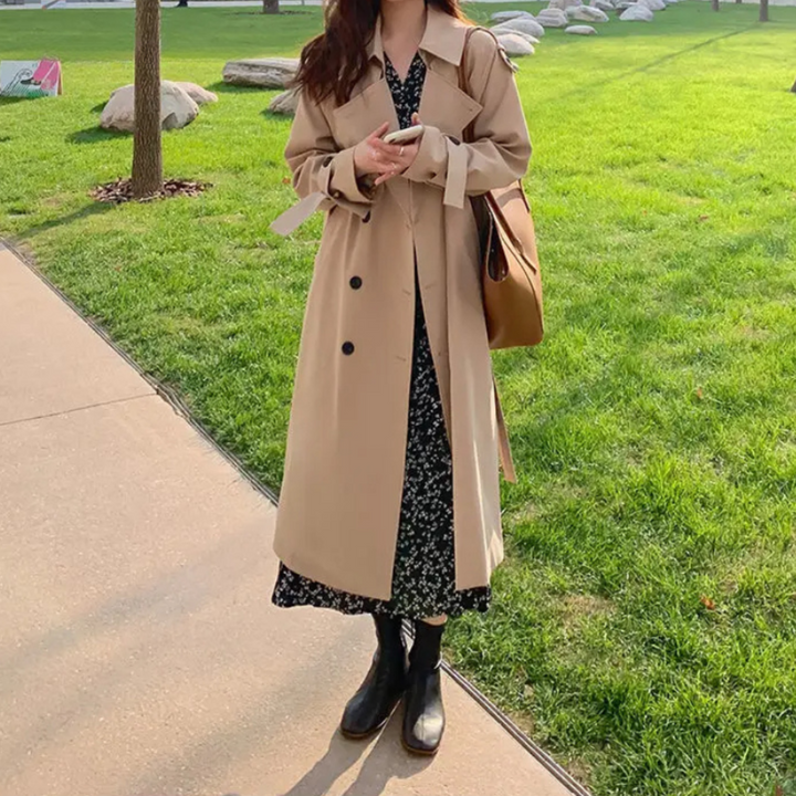 Trench coat impermeabile doppiopetto sagomato con cintura da donna