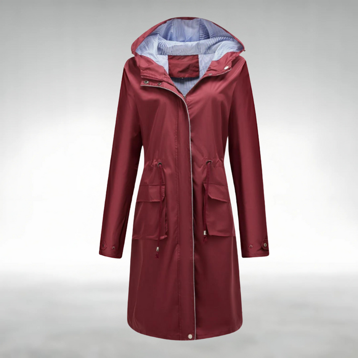 Trenchcoat in Rot mit wasserdichtem Design, winddichter Funktion und verstellbaren Kapuze für Damen.