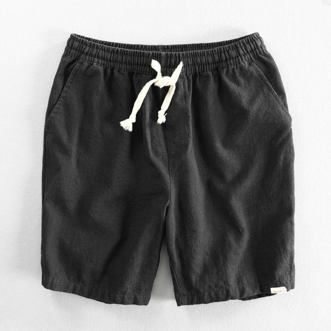 Verstellbare schwarze Leinen-Shorts für Herren mit entspannter Passform und Kordelzugbund, ideal für den Alltag
