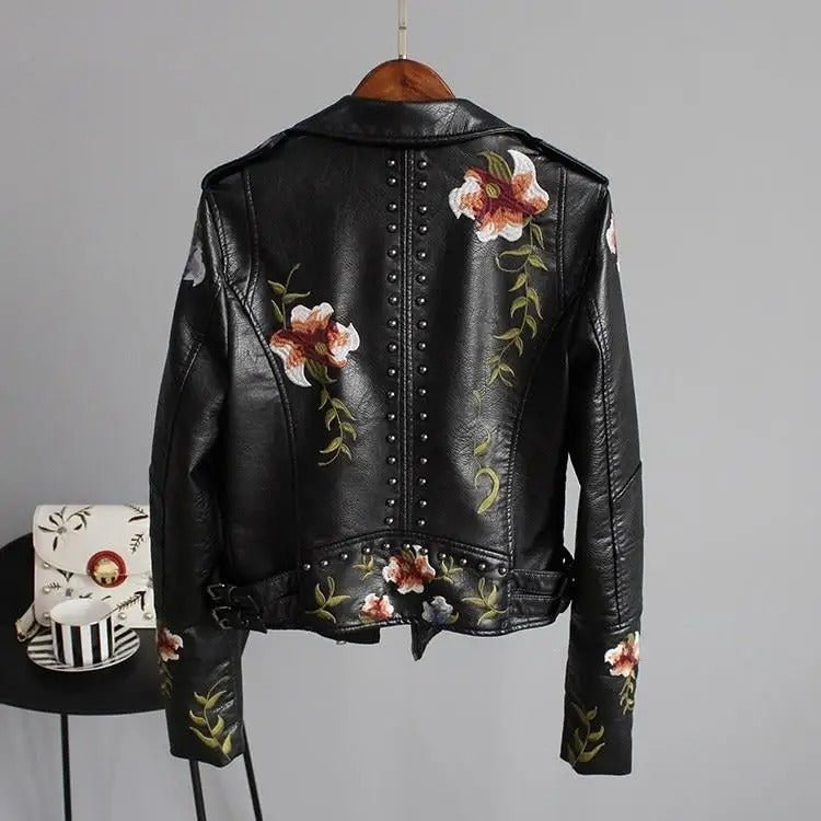 Viktoria Damen Kunstlederjacke mit Blumenstickerei - Modehaus Blum