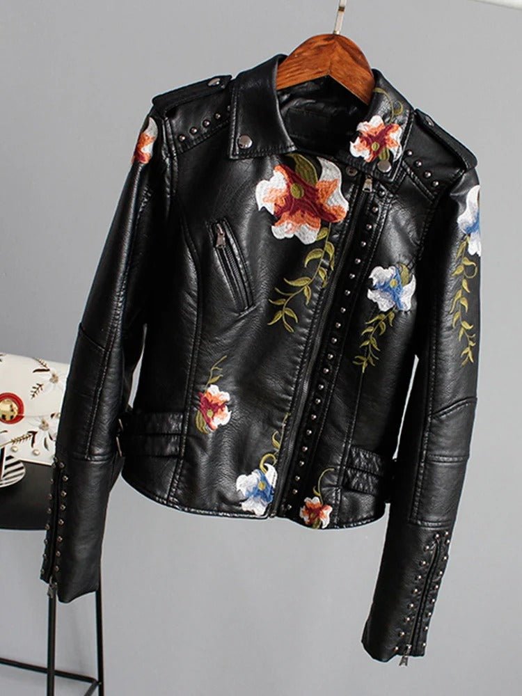 Viktoria Damen Kunstlederjacke mit Blumenstickerei - Modehaus Blum