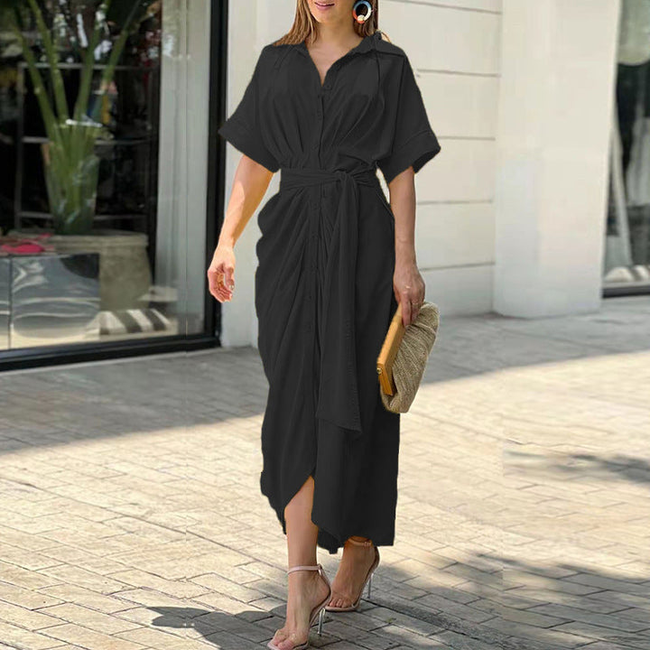 Schwarzes Maxikleid mit Gürtel – elegant, zeitlos und vielseitig tragbar