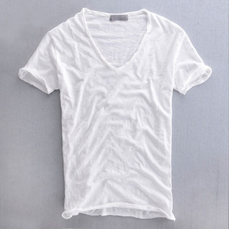 Weißes Herrenshirt mit weichem Baumwollstoff und zeitlosem Design als Weiches Baumwollshirt