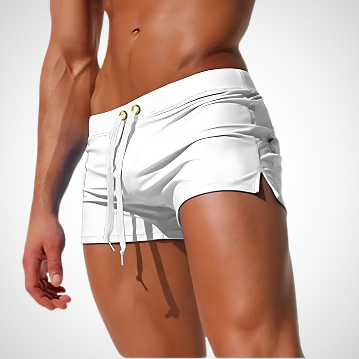 Weiße Herren-Badeshorts mit Kordelzug aus leichtem Stoff als funktionale Trocknende Badeshorts