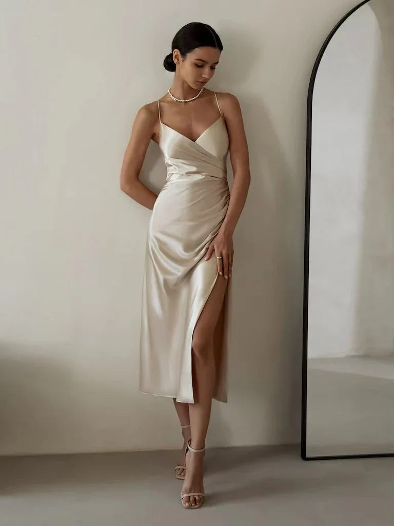 Zyra Atemberaubendes Schmeichelhaftes Midikleid für Damen