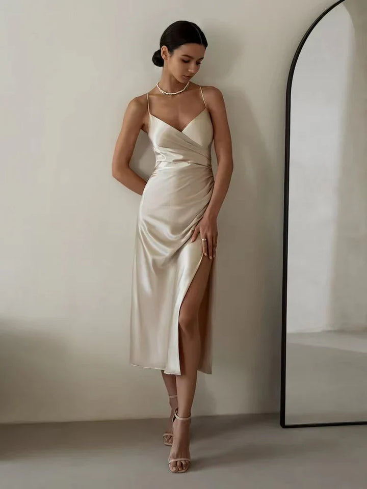 Zyra Atemberaubendes Schmeichelhaftes Midikleid für Damen